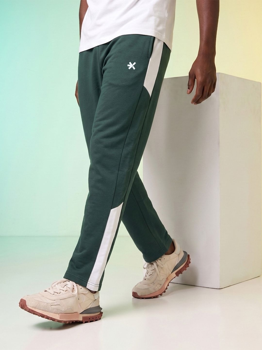 HRX by Hrithik Roshan Men Colourblocked Track Pants-picture-43