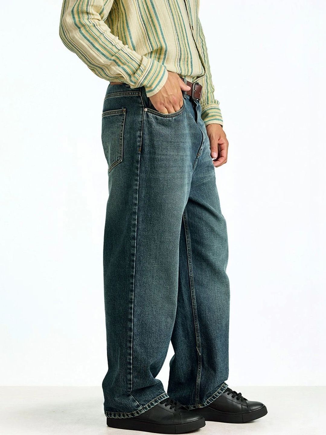 Bonkers Corner Men Straight Fit Mid-Rise Jeans-picture-47