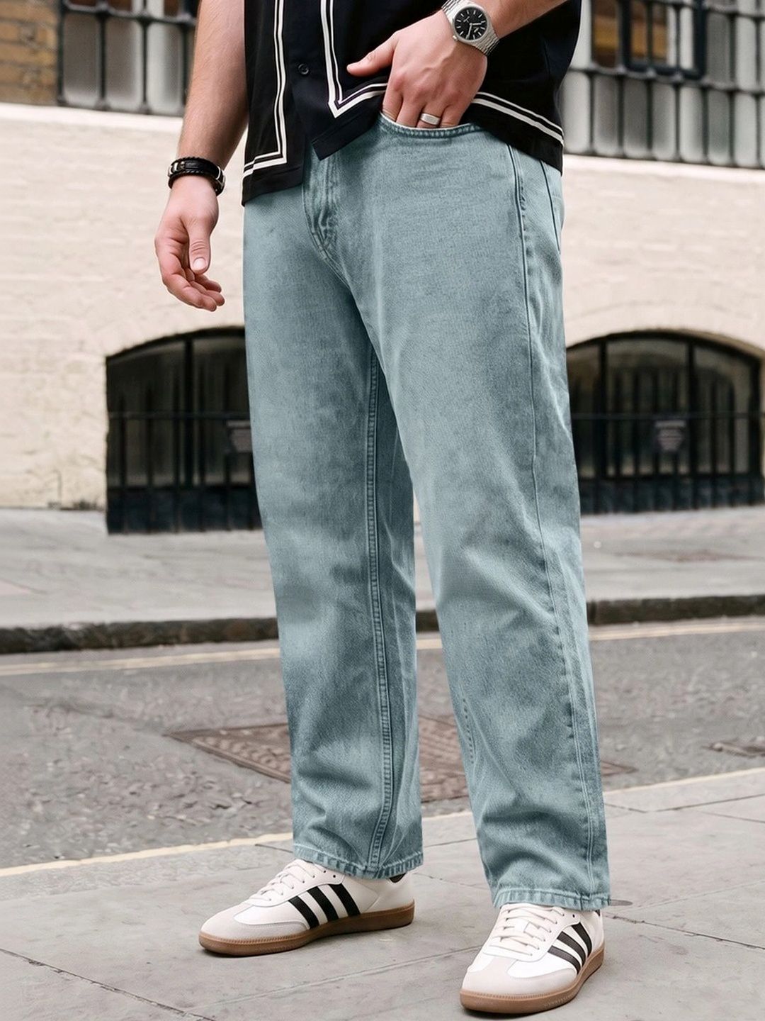 Urbano Plus Men Relaxed Fit Mid-Rise Heavy Fade Jeans-picture-45