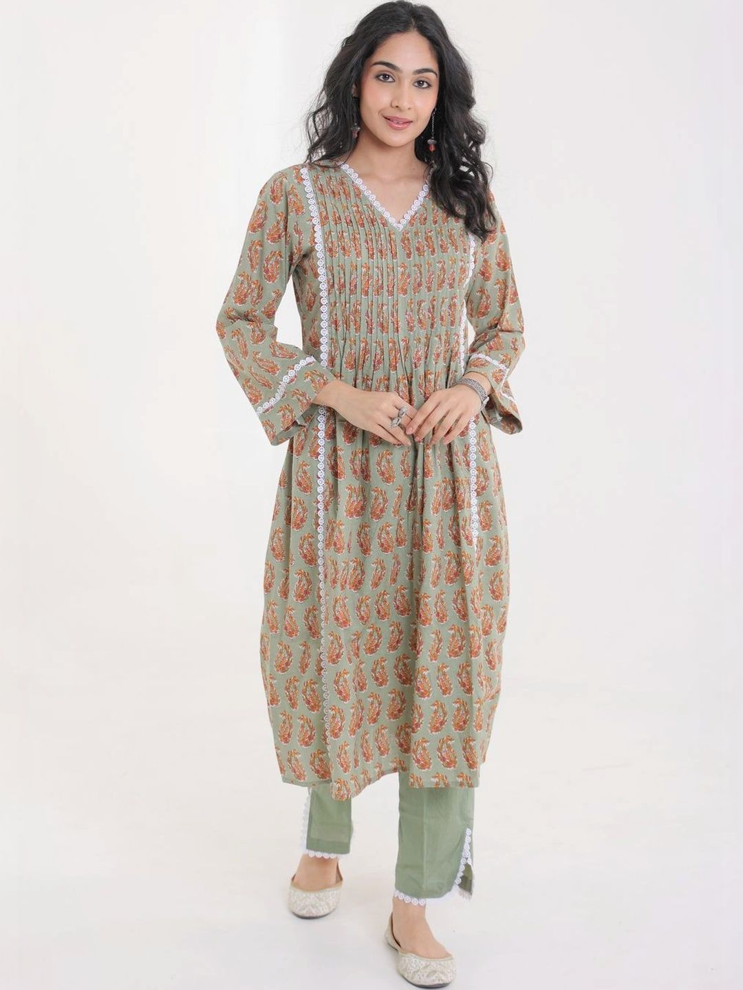 Chhaap tilak Paisley Printed V-Neck Pure Cotton Handloom Kurti-picture-58