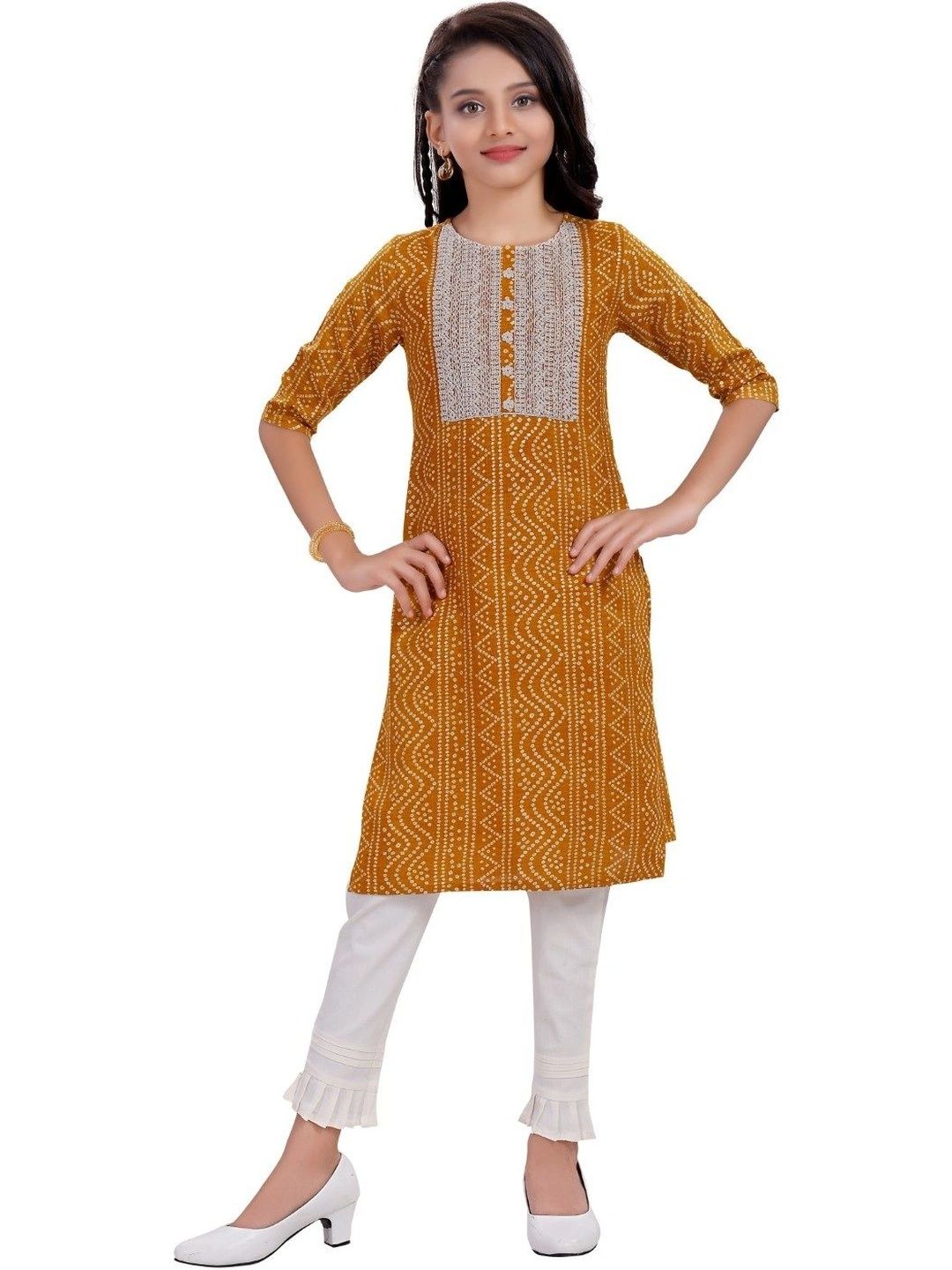 MASTARANG Girls Ethnic Motifs Printed Regular Thread Work Kurta with Trousers-picture-22