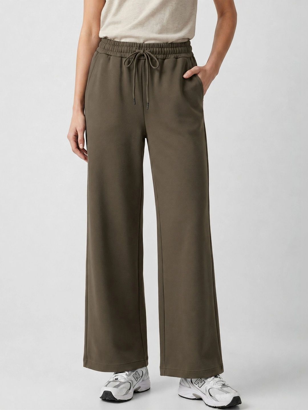 Chemistry Women Relaxed Wrinkle Free Trousers-picture-55