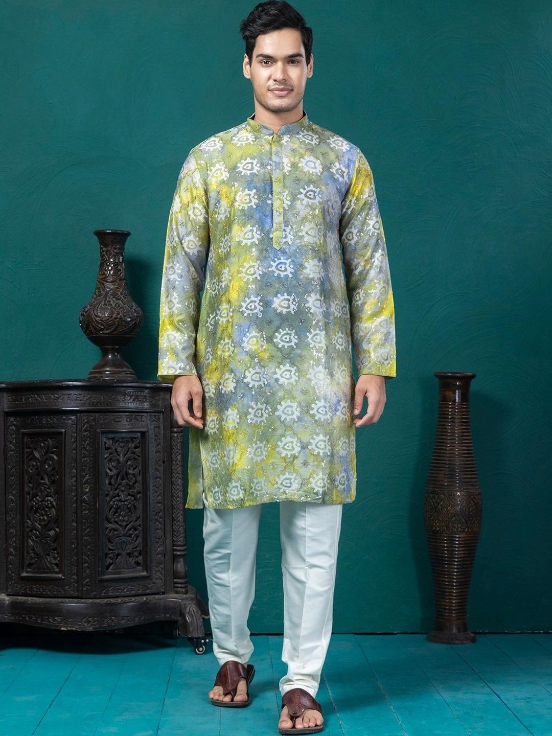 EKYAA Men Printed Sequinned Kurta-picture-36
