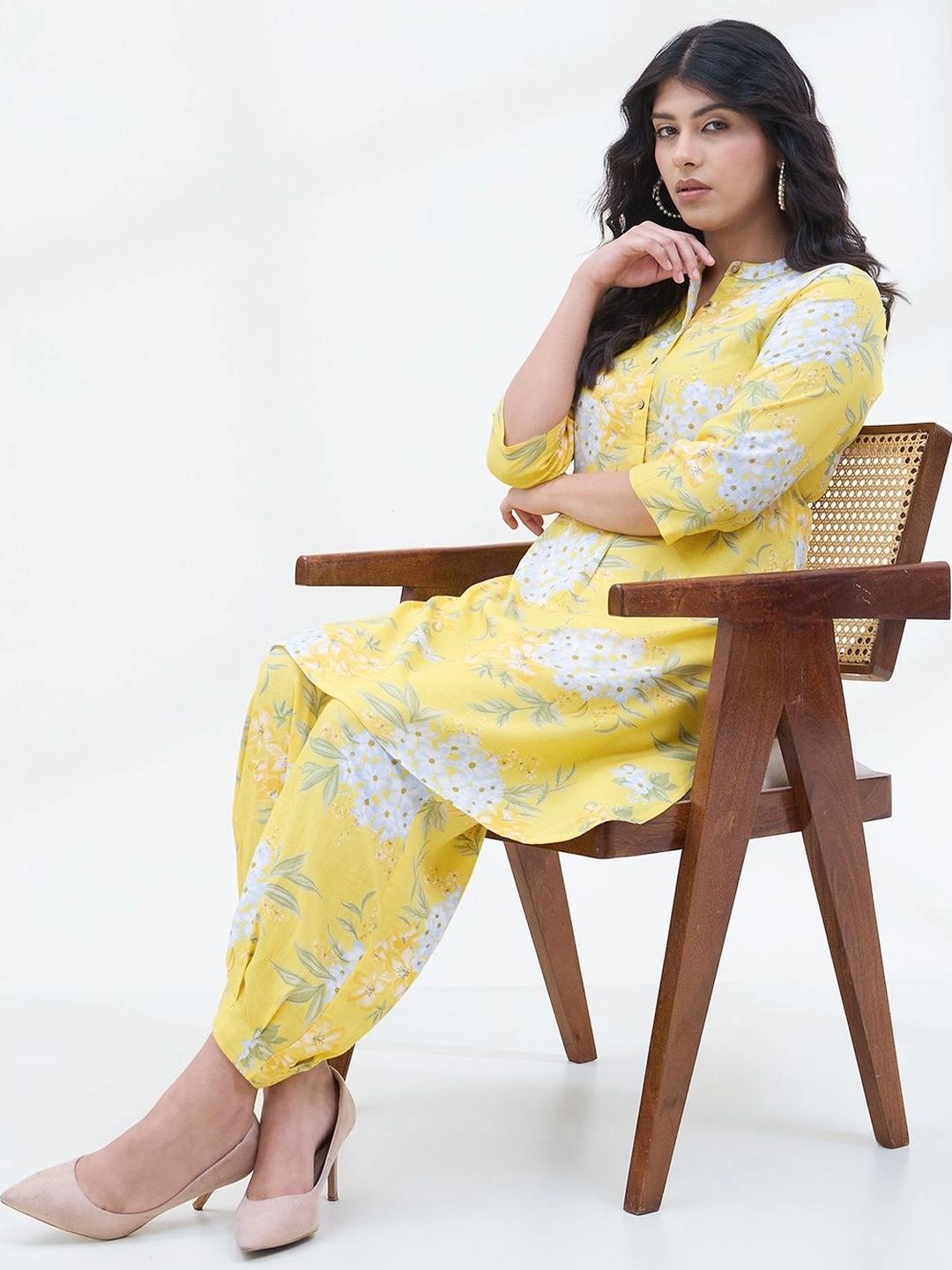 Rangriti Women Floral Printed Regular Kurta with Dhoti Pants-picture-48