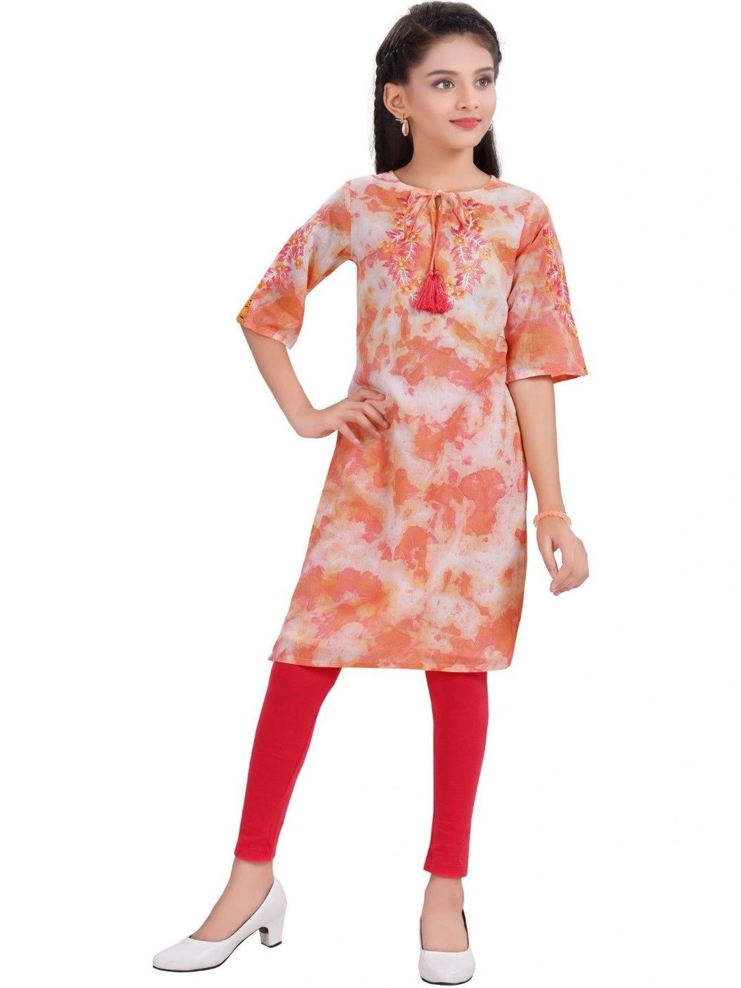MASTARANG Girls Dyed Regular Thread Work Pure Cotton Kurta-image-33