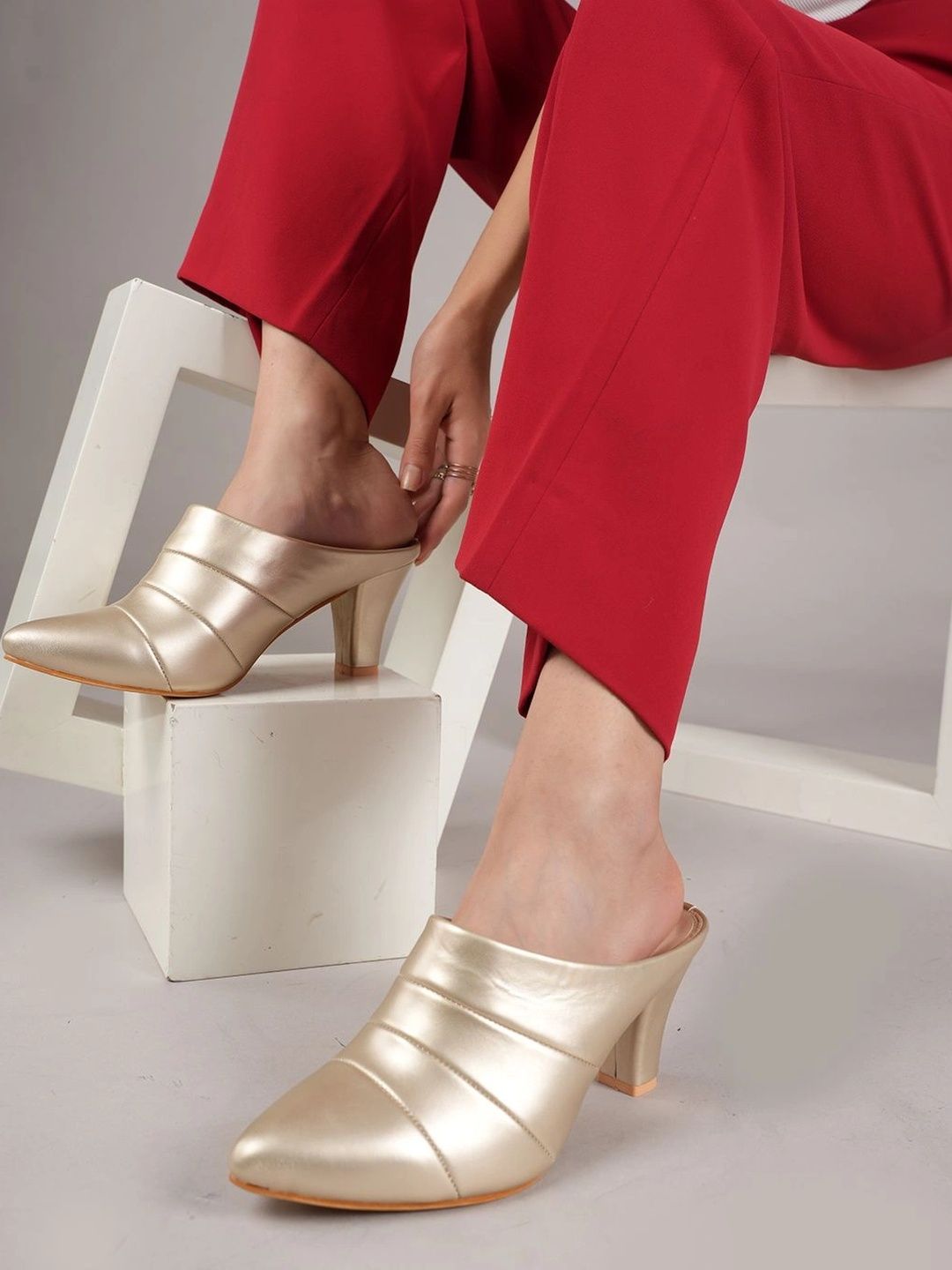 BELVE PARIS Textured Block Mules-picture-17