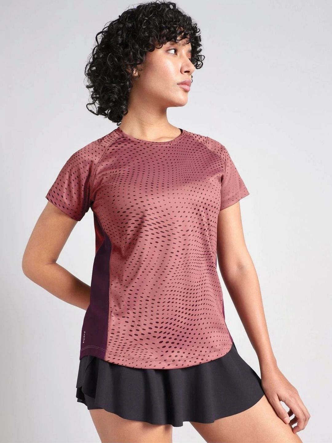 CULT Women's Red Dynamic Move Training T-shirt-picture-38