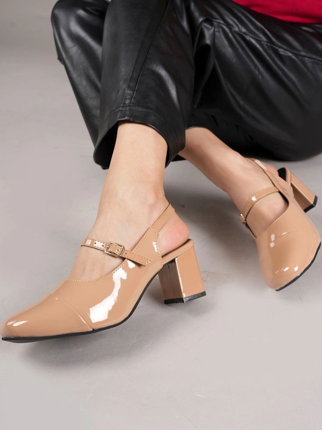BELVE PARIS Block Pumps with Buckles-picture-34