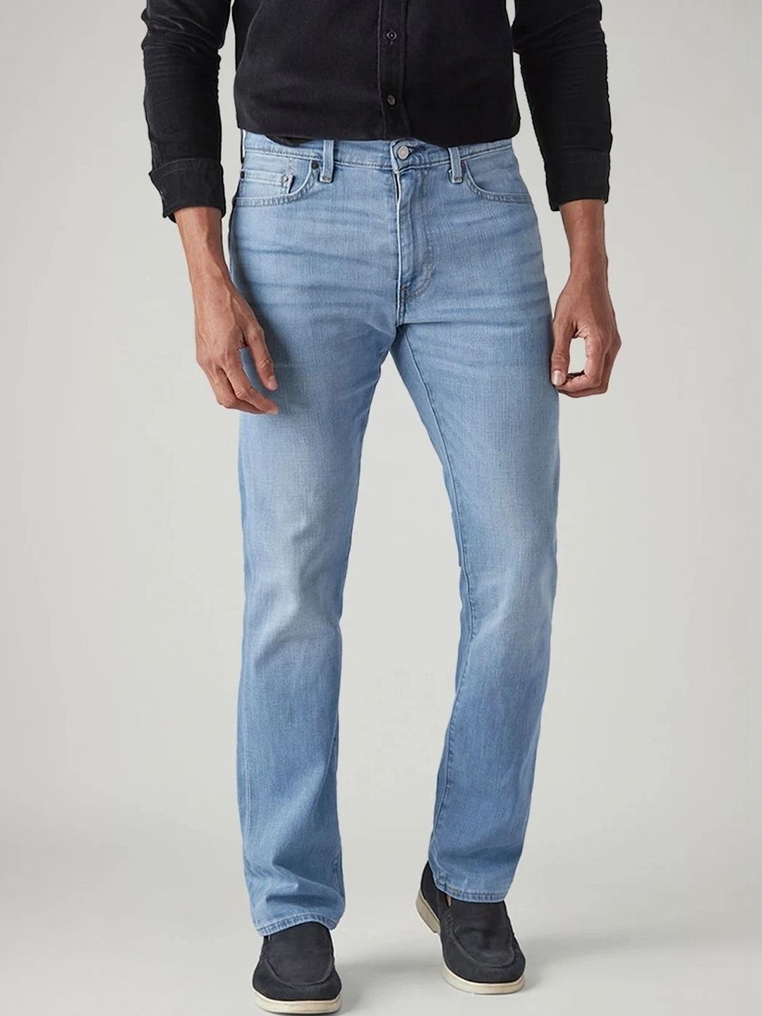 Levis Men Classic Straight Fit Mid-Rise Light Fade Stretchable Jeans-picture-29