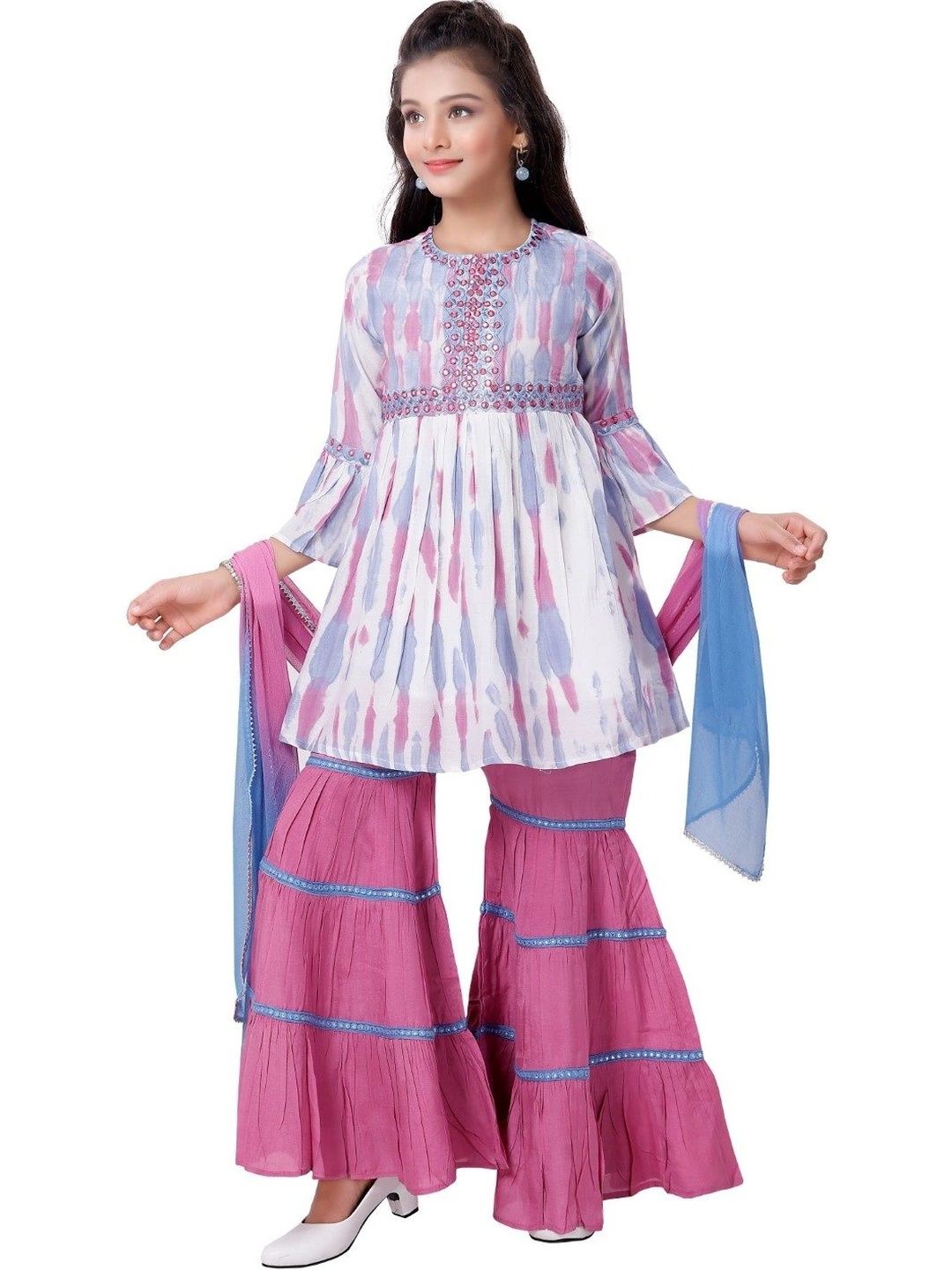 MASTARANG Girls Dyed Empire Thread Work Kurta with Sharara & With Dupatta-image-16