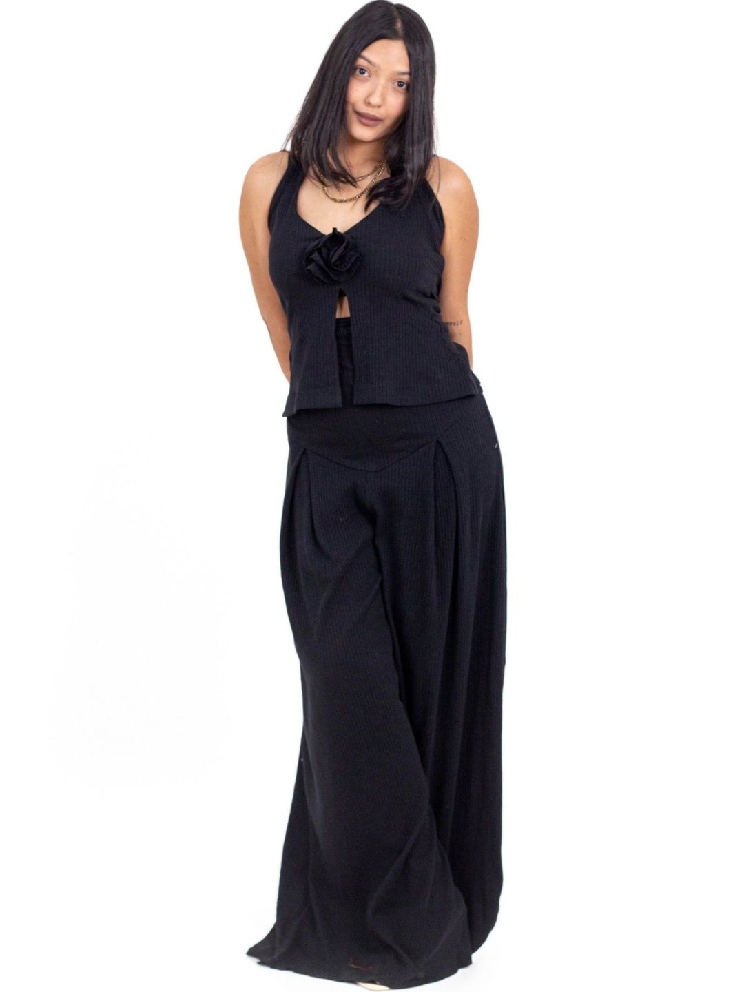 Elen Women Relaxed Straight Fit High-Rise Easy Wash Trousers-image-3