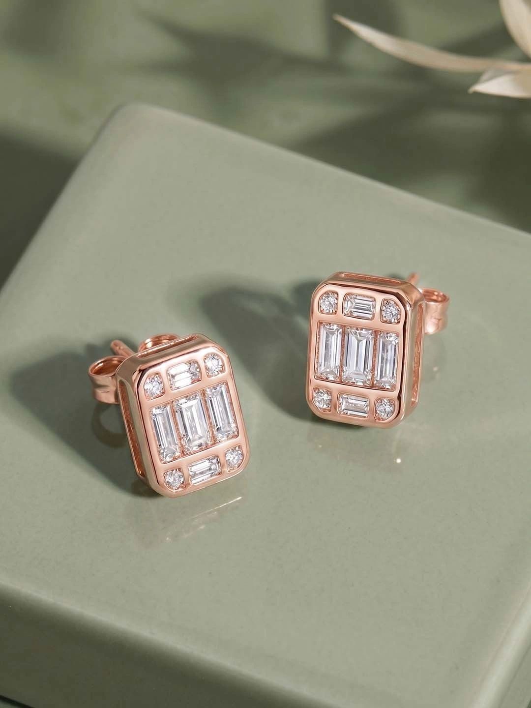 Peora Geometric Studs Earrings-image-30