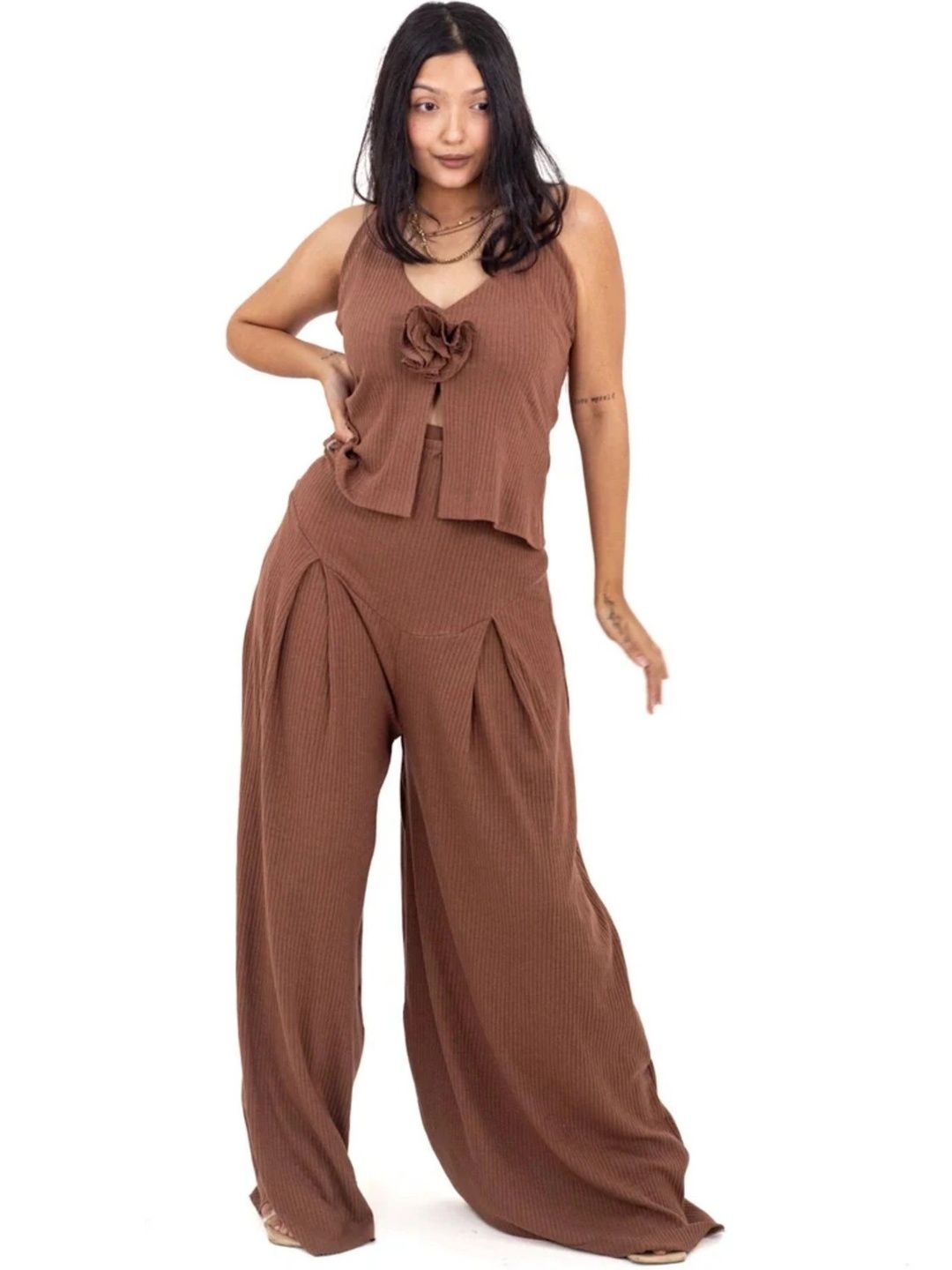 Elen Women Relaxed Straight Fit High-Rise Trousers-picture-35