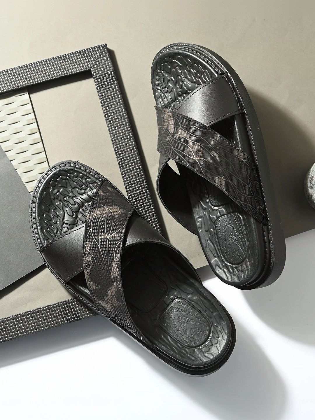 Mast & Harbour Men Comfort Sandals-picture-41