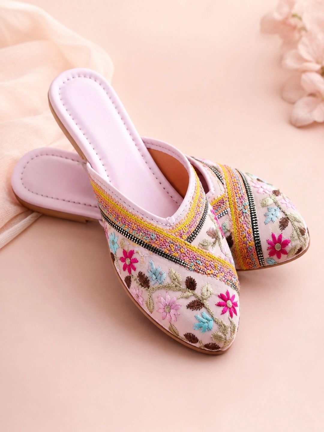 Anouk Women Embellished Ethnic Mules with Embroidered Flats-image-26