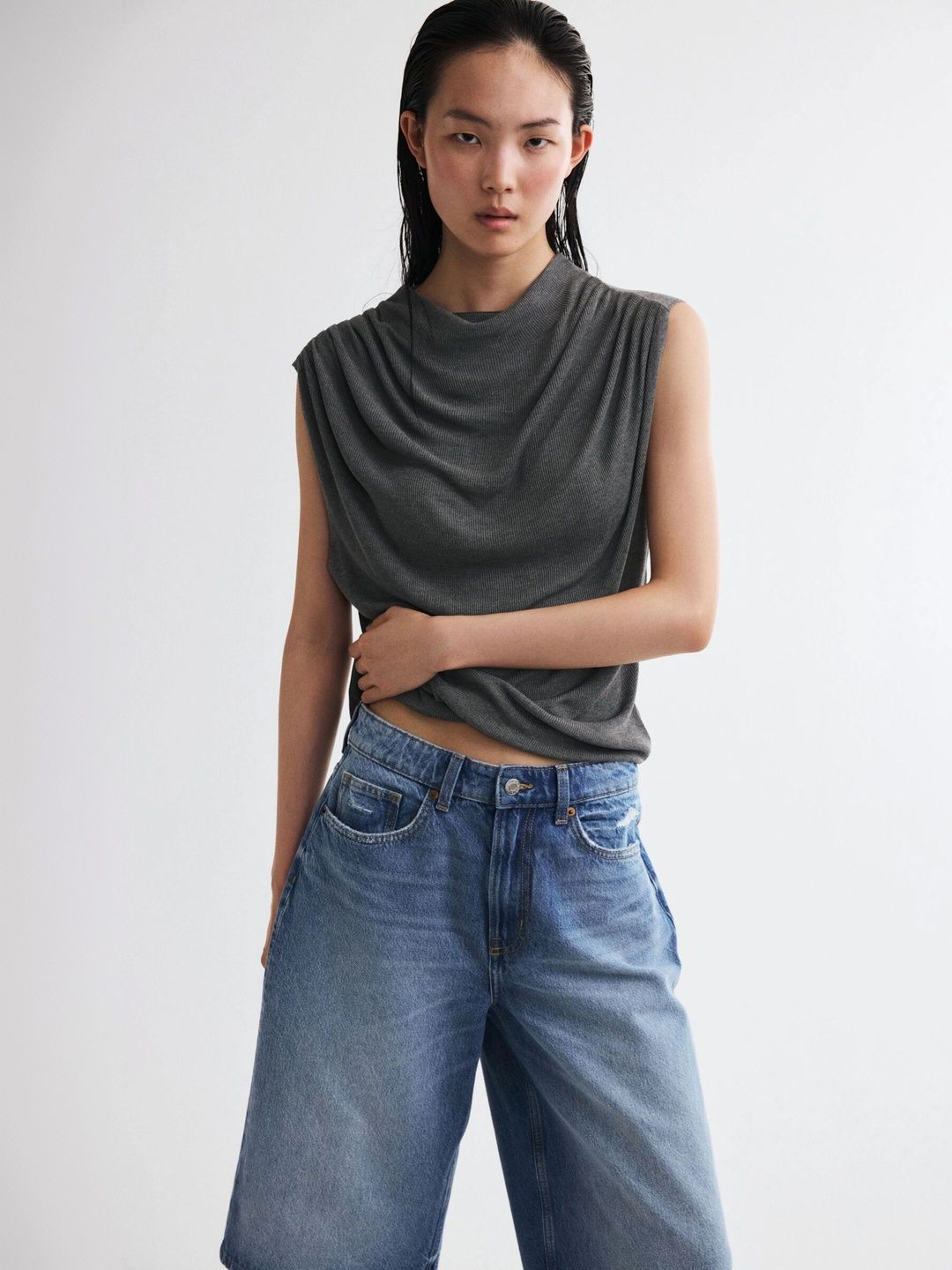 H&M Cowl Neck Top-picture-14