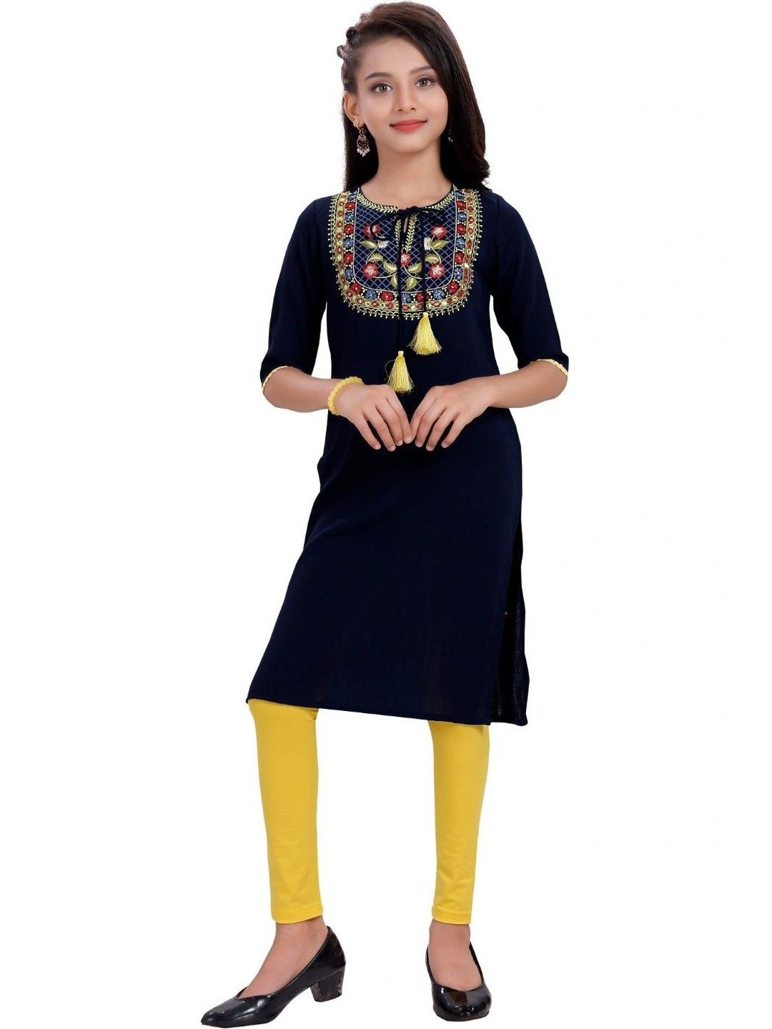 MASTARANG Girls Ethnic Motifs Embroidered Regular Thread Work Kurta-picture-57
