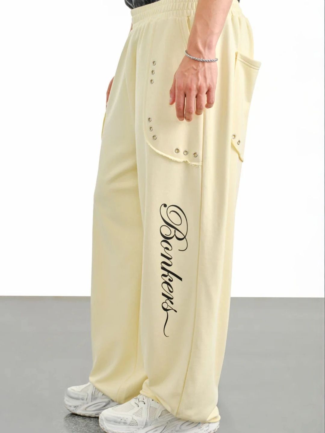 Bonkers Corner Cotton Mid-Rise Regular Trousers-picture-51