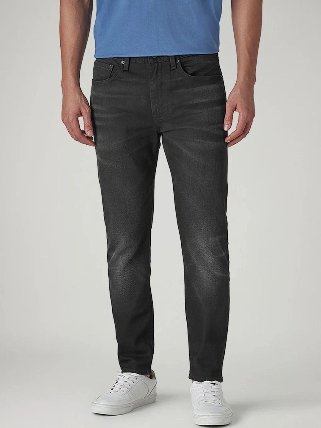 Levis Men Classic Tapered Fit Mid-Rise Low Distress Heavy Fade Stretchable Jeans-picture-46