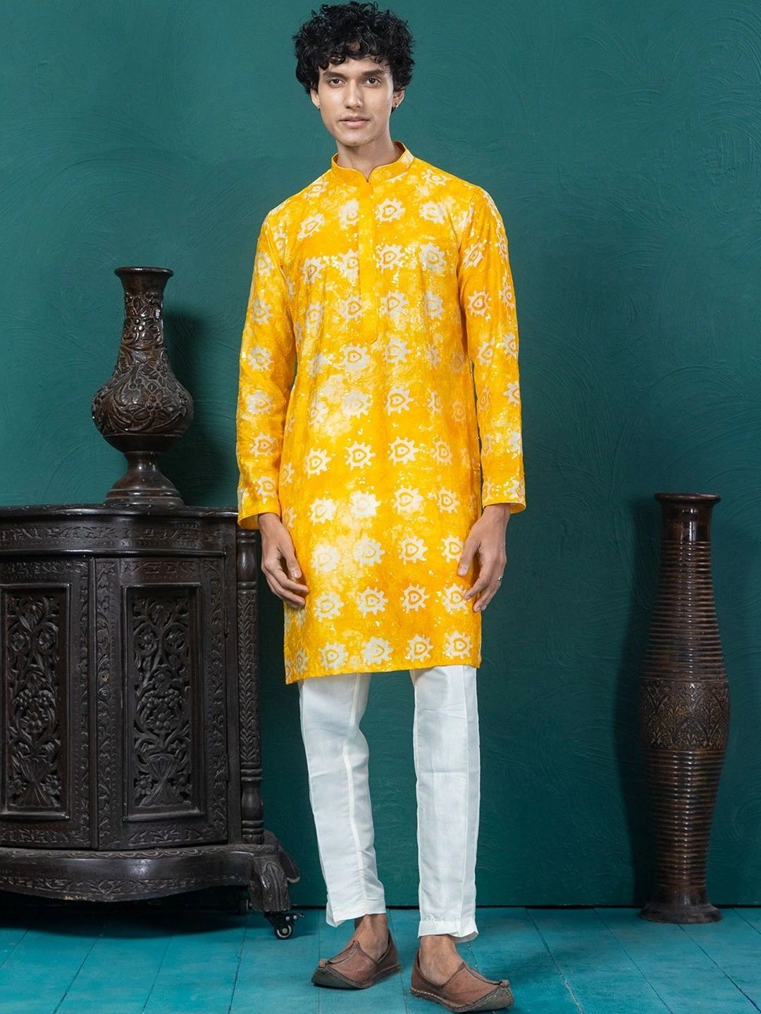 EKYAA Men Embellished Sequinned Kurta-picture-26