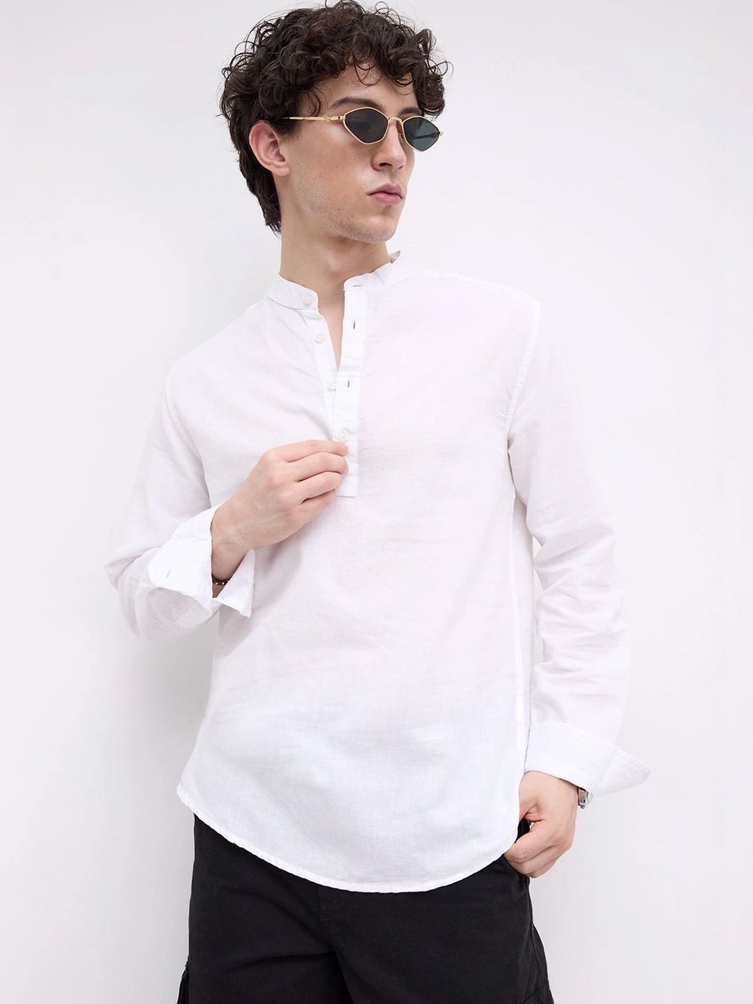 VASTRADO Men Kurta-picture-15