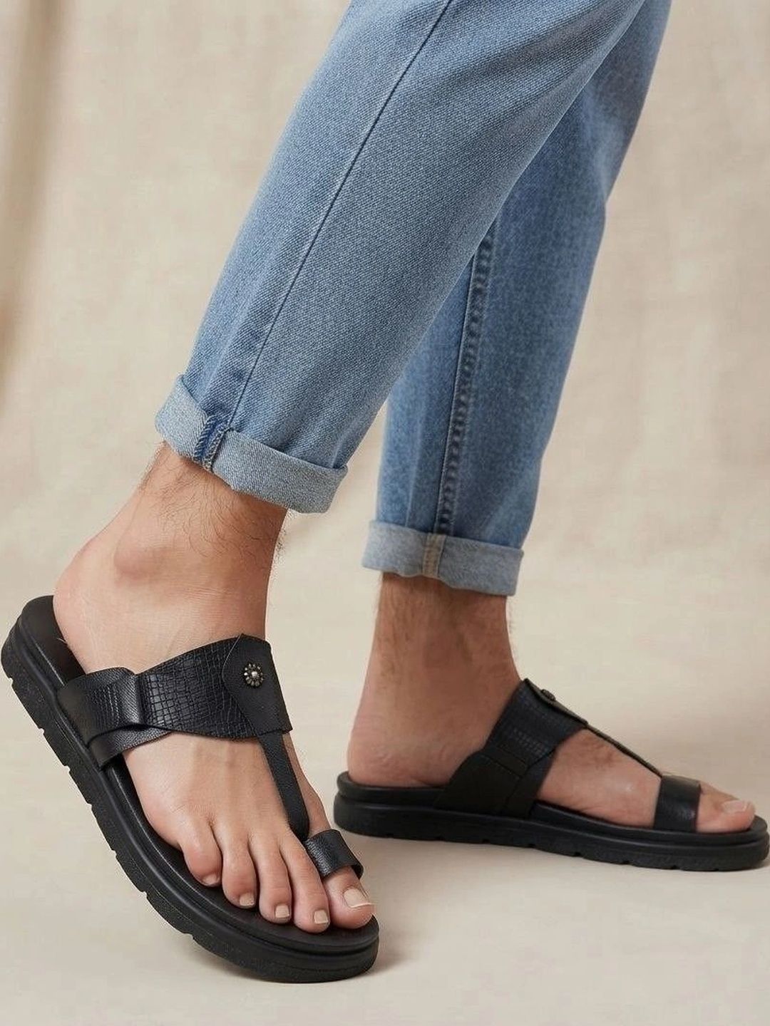 Viora Men Thong Flip-Flops-picture-32