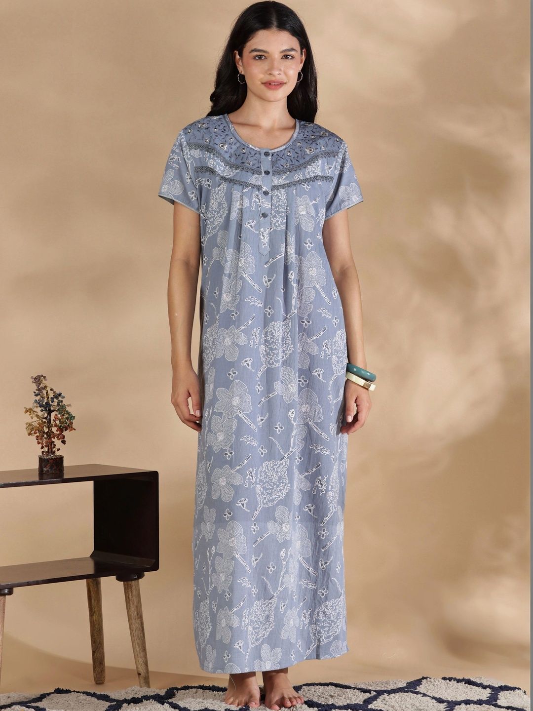 9shines Label Printed Maxi Nightdress-picture-23