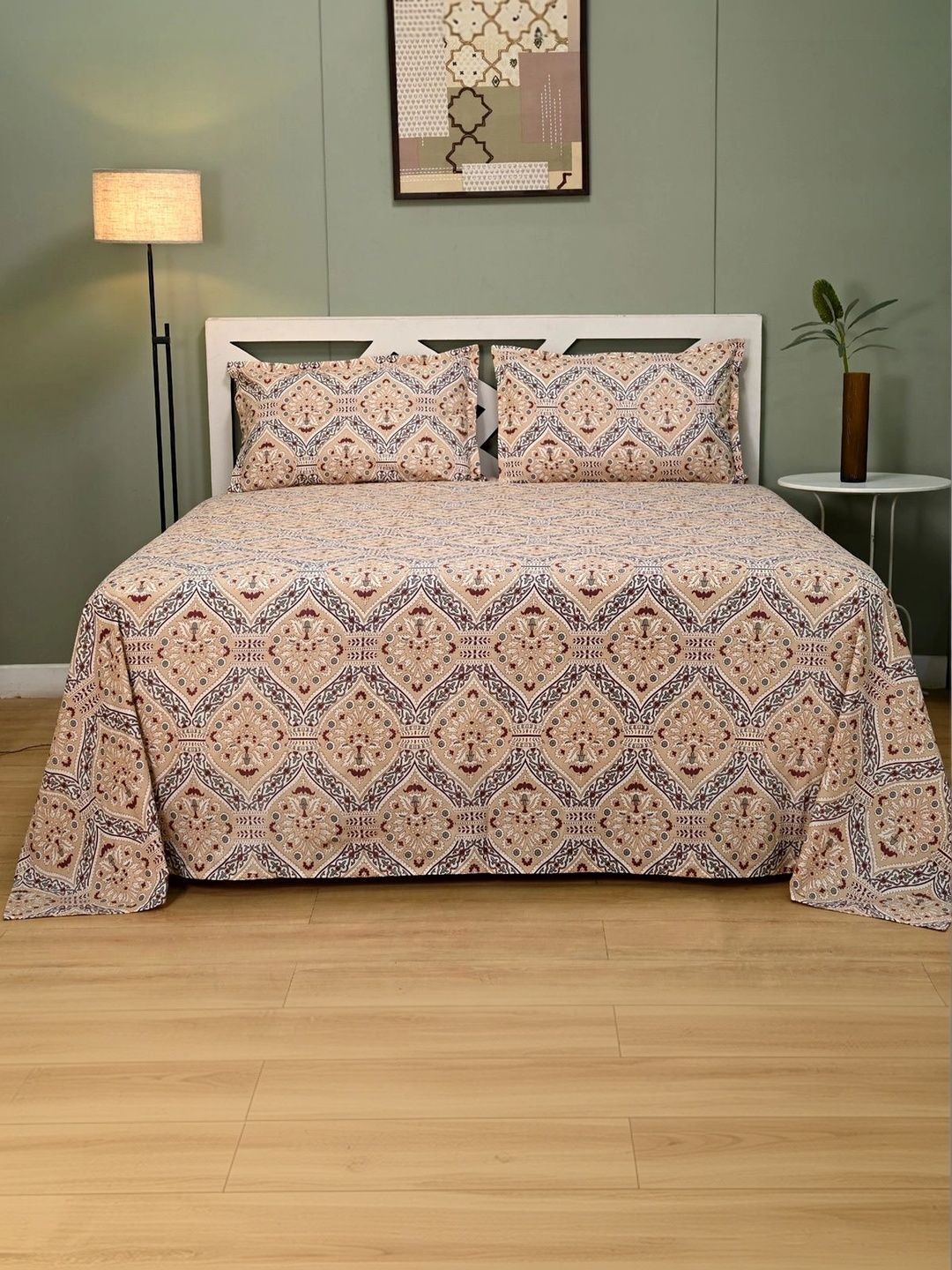 Ocean Home Store Magenta & Brown Ethnic Motifs 120 TC King Bedsheet with 2 Pillow Covers-image-31