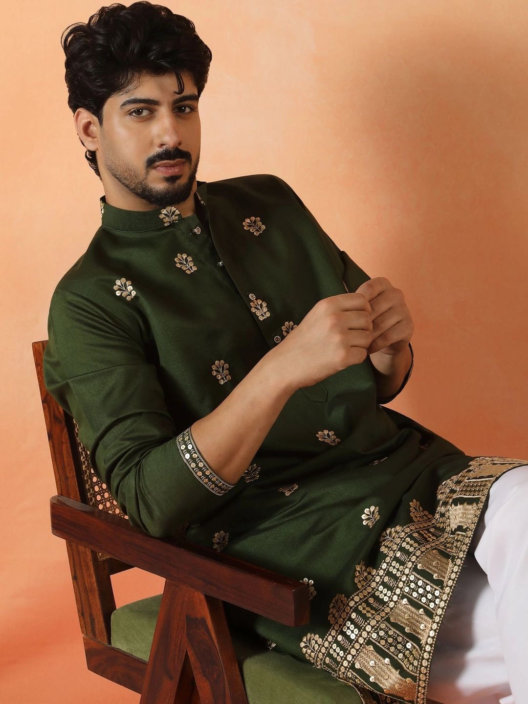 KRAFT INDIA Men Embellished Sequinned Kurta-picture-21