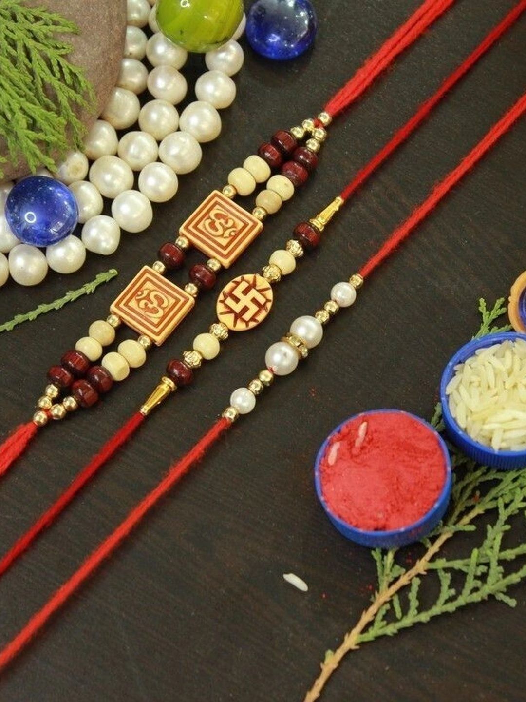 Sangria Thread Rakhi-picture-18