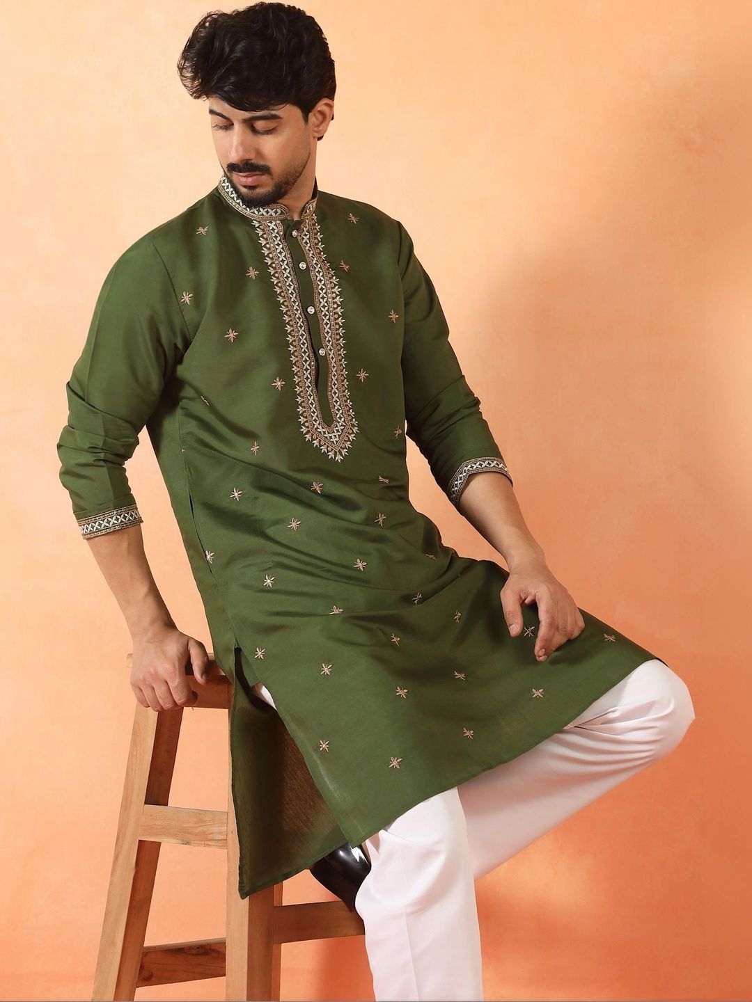 KRAFT INDIA Men Embellished Thread Work Kurta-picture-22