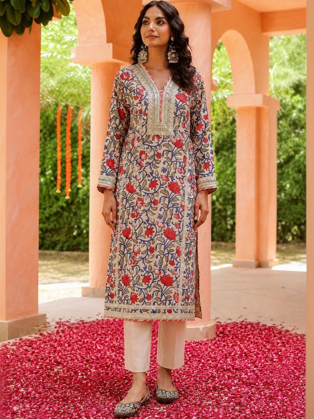 Chhaap tilak Floral Printed V-Neck Sequinned Pure Cotton Handloom Sequinned Kurti-picture-17