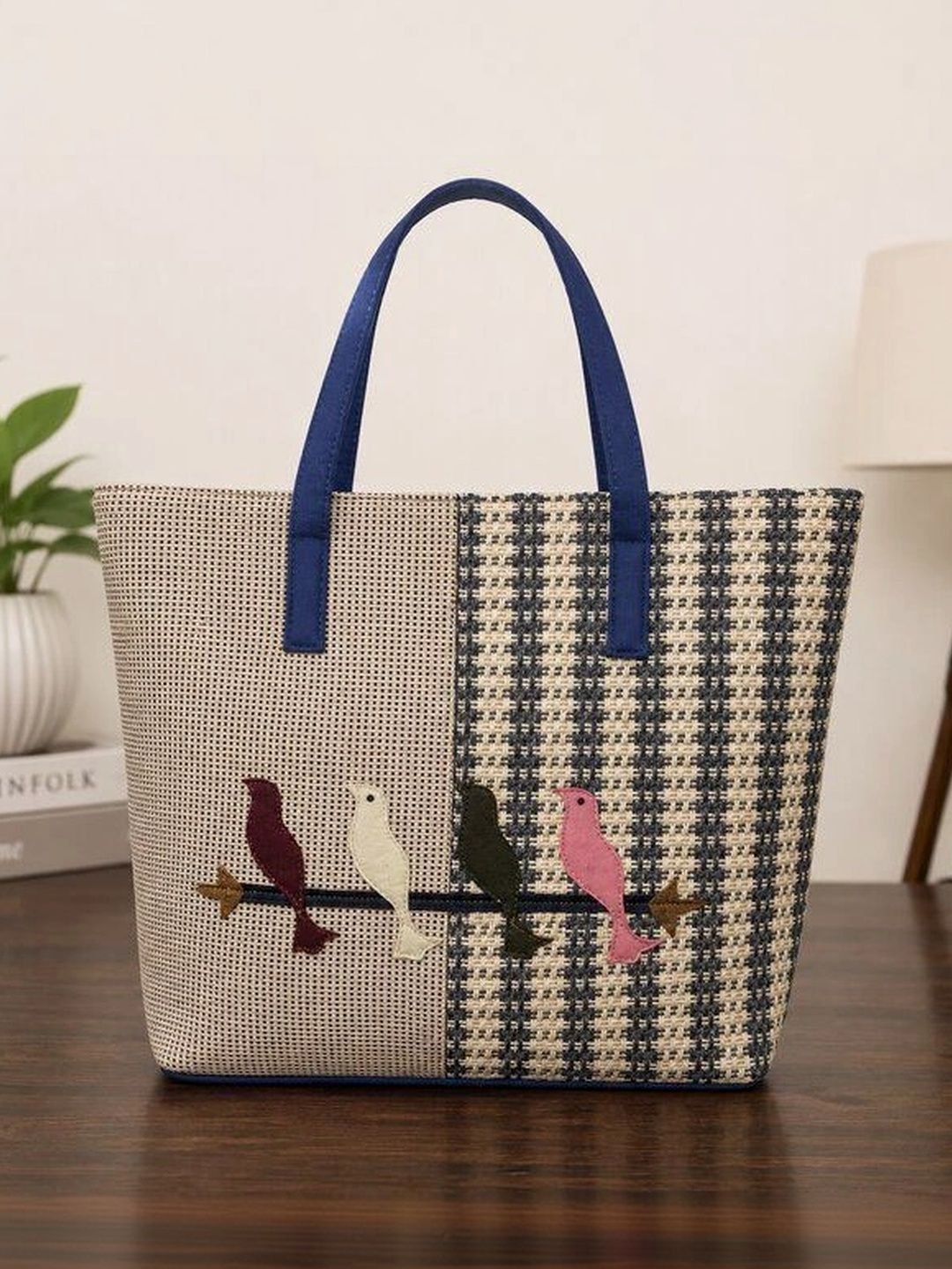 Carry Trip Checked Colourblocked Structured Tote Bag with Applique-picture-7