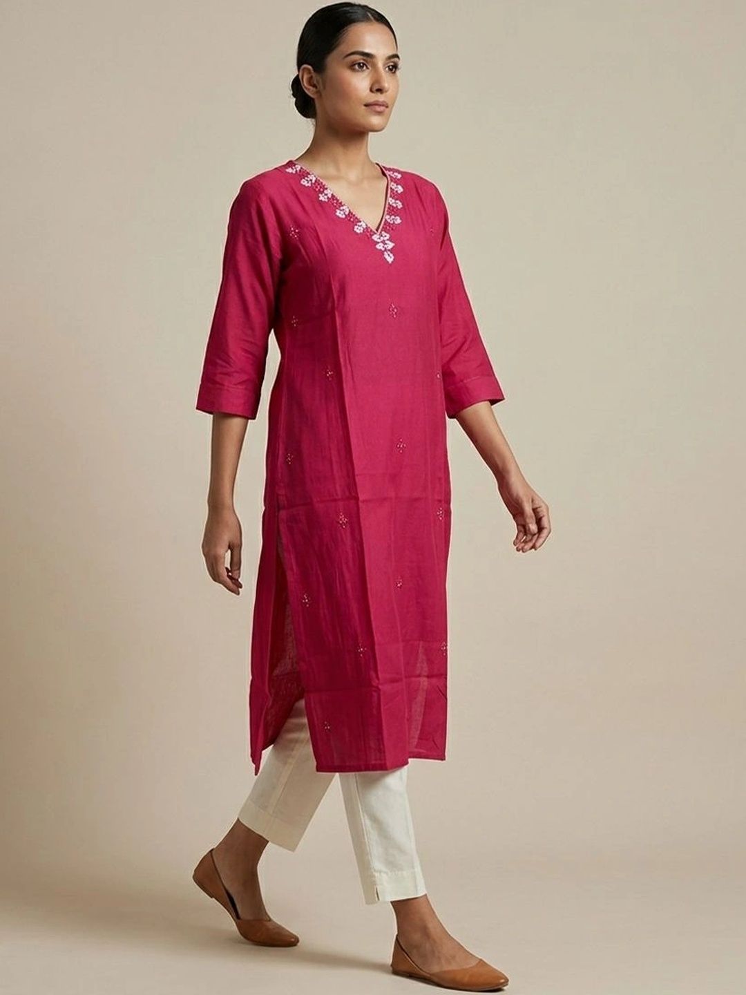 gokurtis Ethnic Motifs Embroidered V-Neck Pure Cotton Blend Handloom Kurti-picture-15