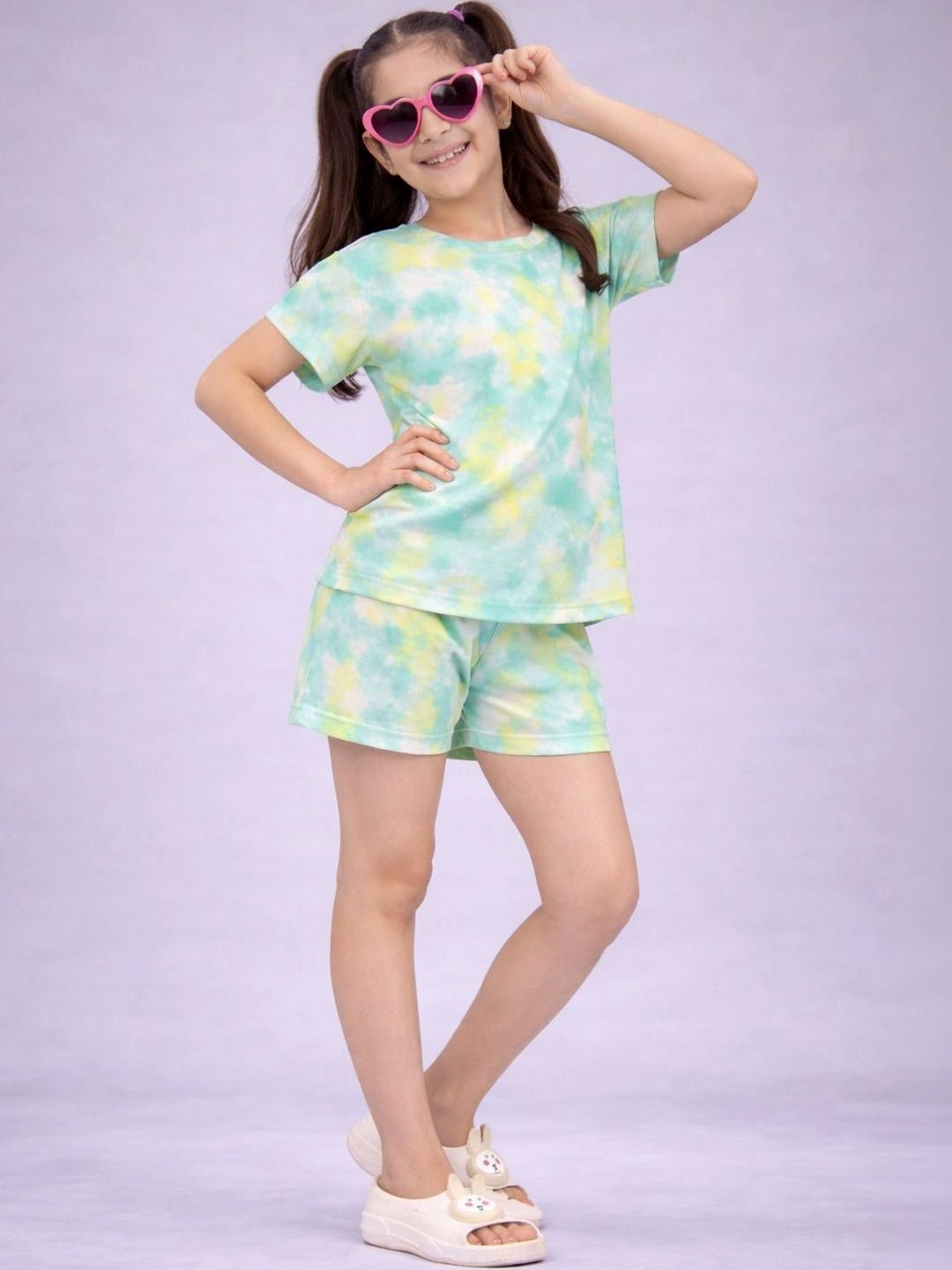 Amreliya Enterprise Amreliya Enterprise Kids Girls  Printed Nightdress