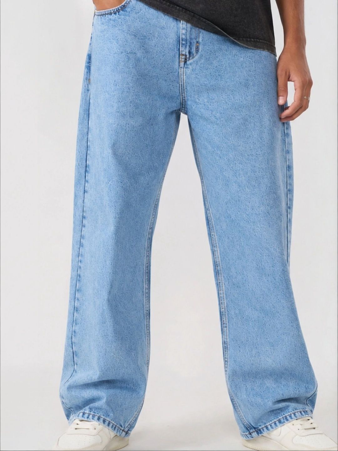 ROTUS ENTERPRESIS Men Comfort Wide Leg High-Rise Jeans-image-32