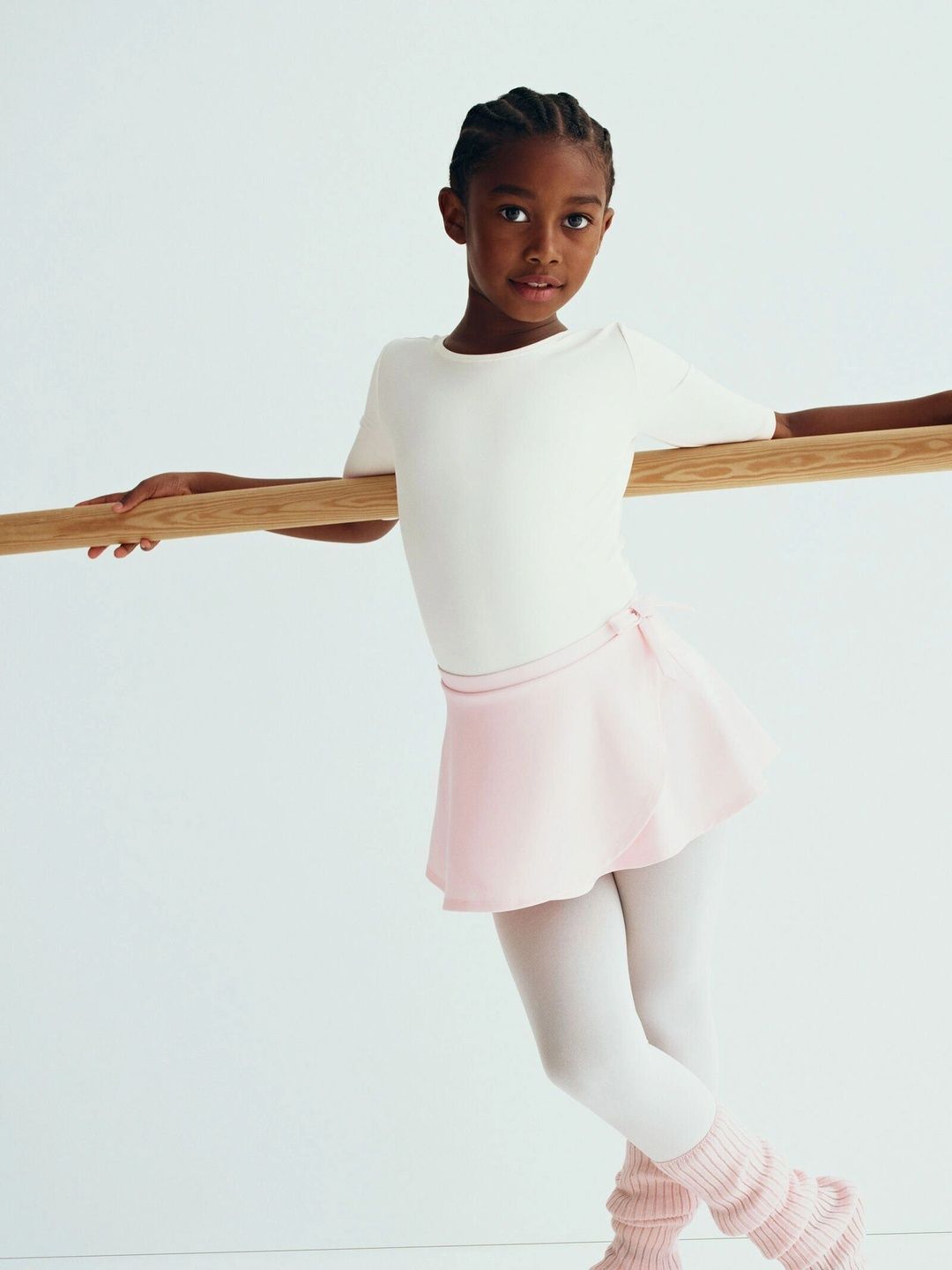 H&M MOVE 2-Piece Bodysuit and Skirt Set-picture-26