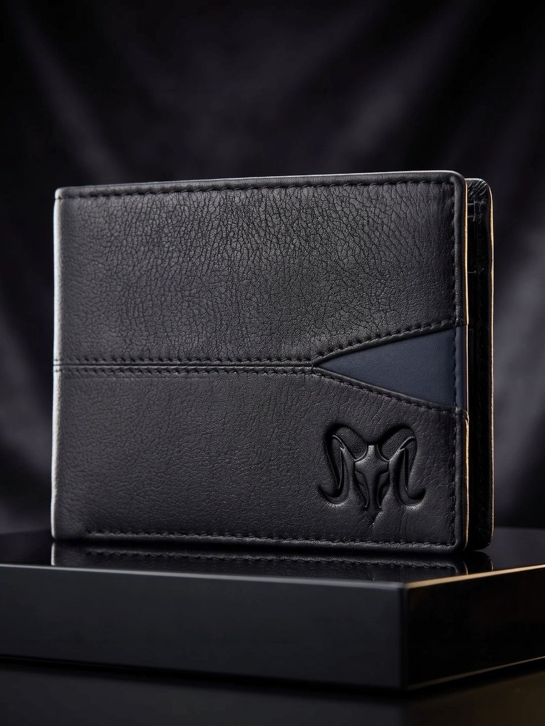 Aries Men Textured Leather Two Fold Wallet-picture-35