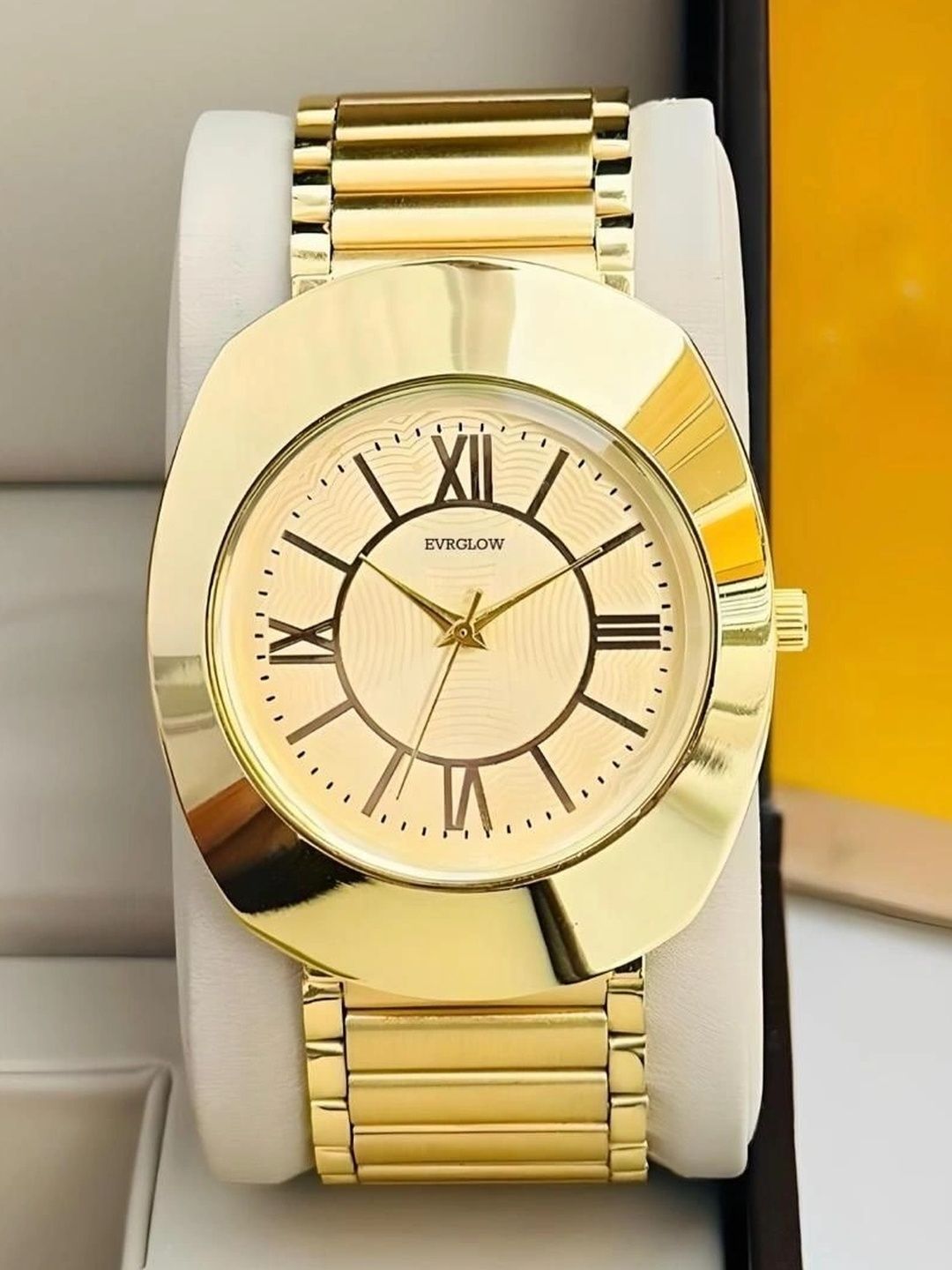 EVRGLOW Men Dial & Stainless Steel Bracelet Style Straps Analogue Watch drm-14_GOLD-picture-47