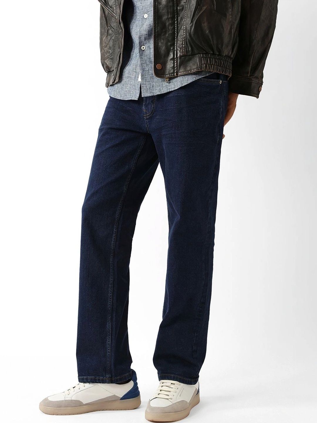 THE BEAR HOUSE Men Straight Fit Mid-Rise Stretchable Jeans-picture-33