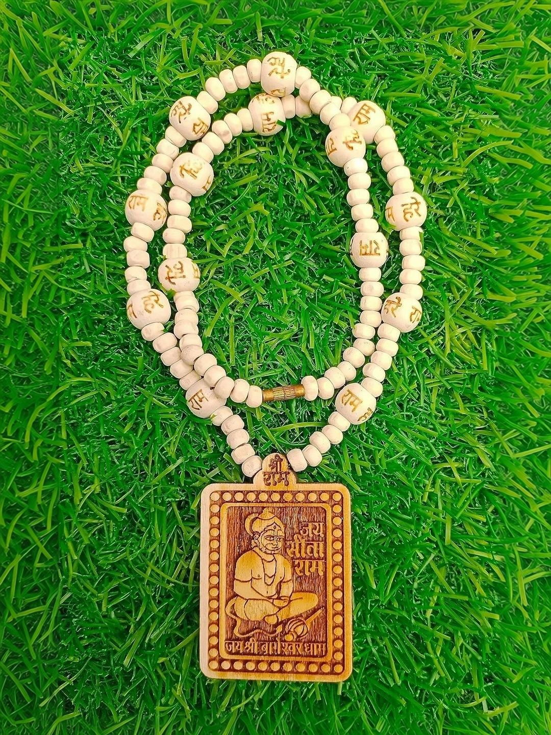 Malas Collection Unisex Geometric Pendants with Chains-picture-40