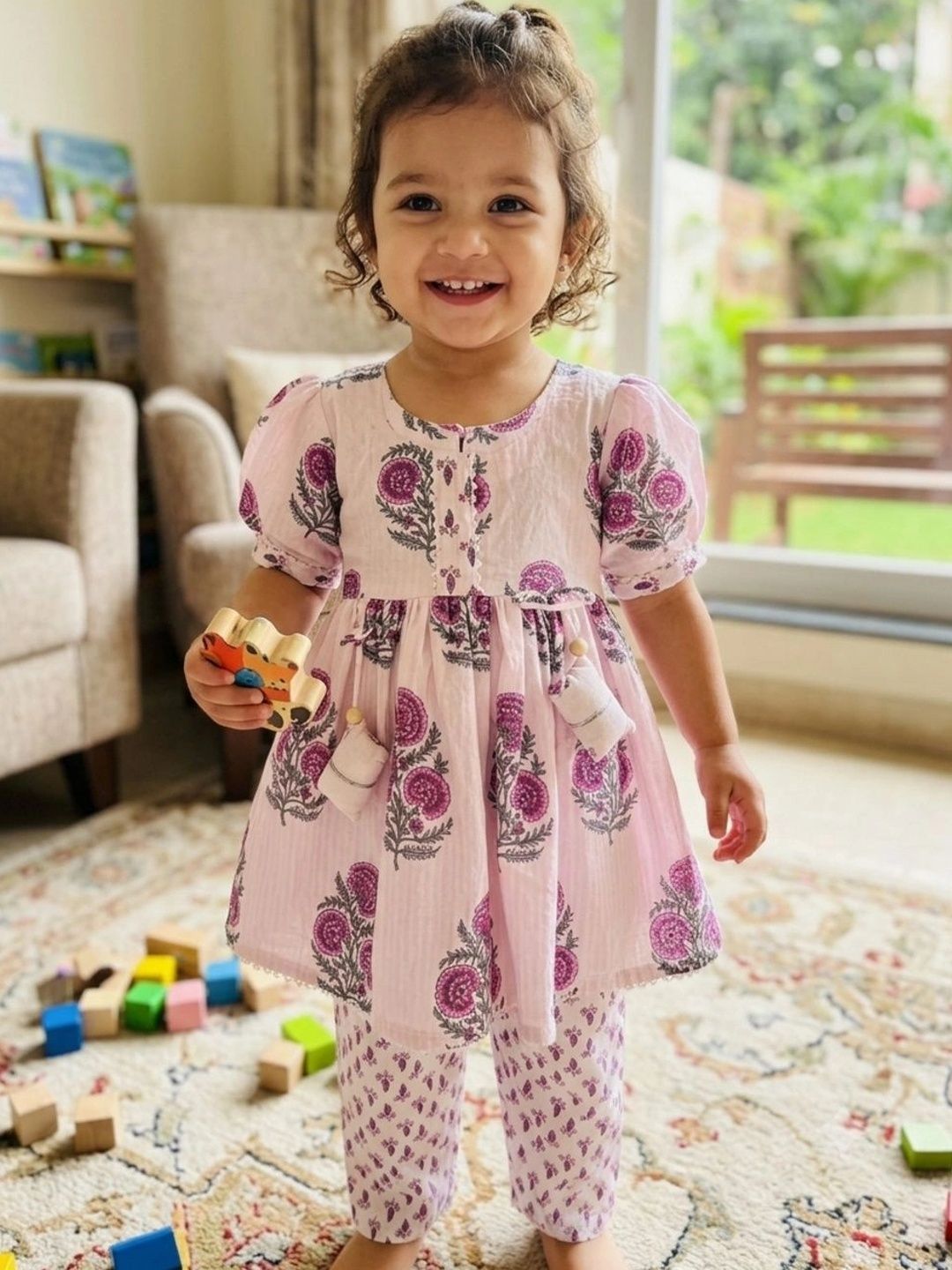 chirpytroops Girls Floral Printed Regular Pure Cotton Kurta with Pyjamas-image-16