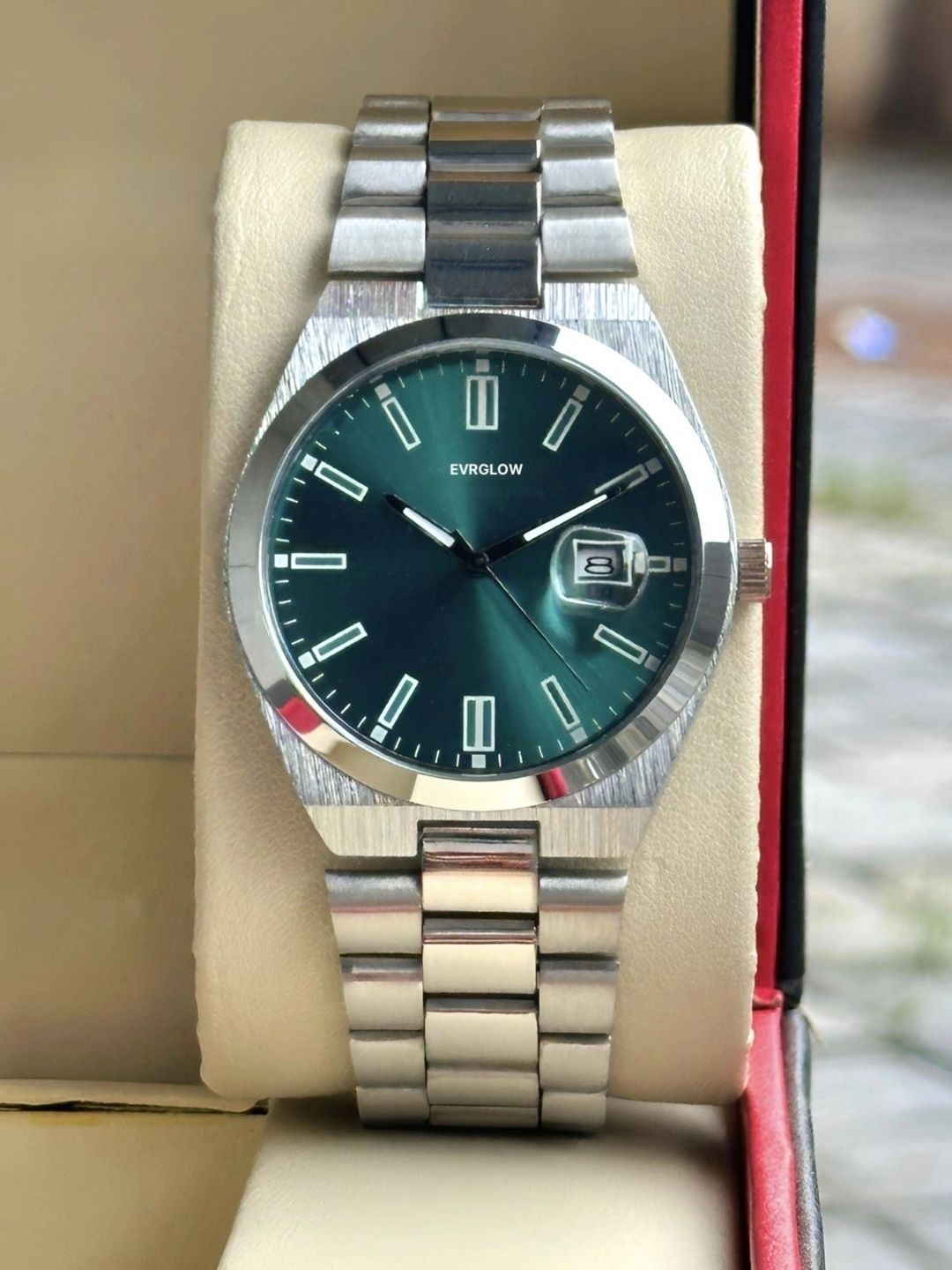 EVRGLOW Men Dial & Stainless Steel Bracelet Style Straps Analogue Date Aperture Watch EVM-036-Green-image-23