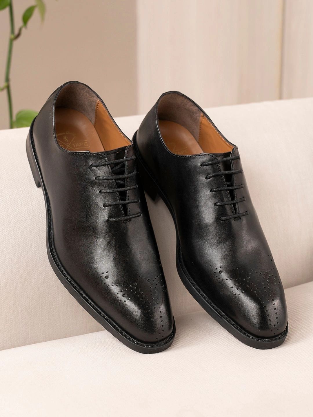 Red Tape Men Textured Leather Round Toe Formal Oxfords-picture-38