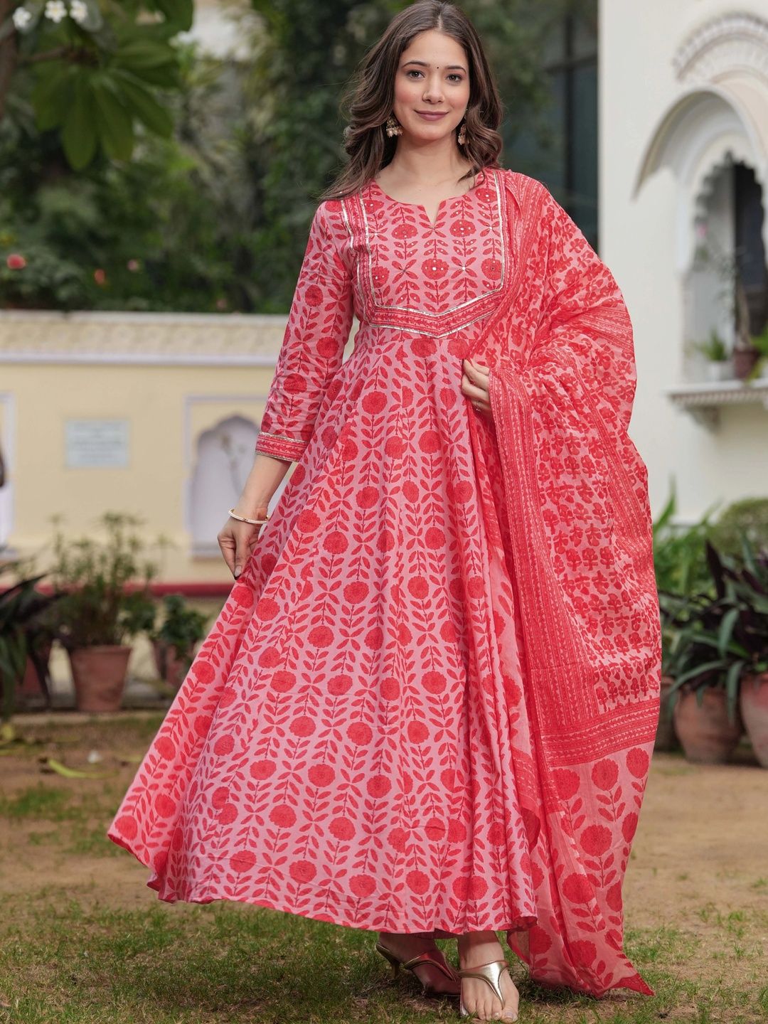 Sangria Women Floral Printed Empire Gotta Patti Pure Cotton Kurta with Trousers & With Dupatta-picture-50