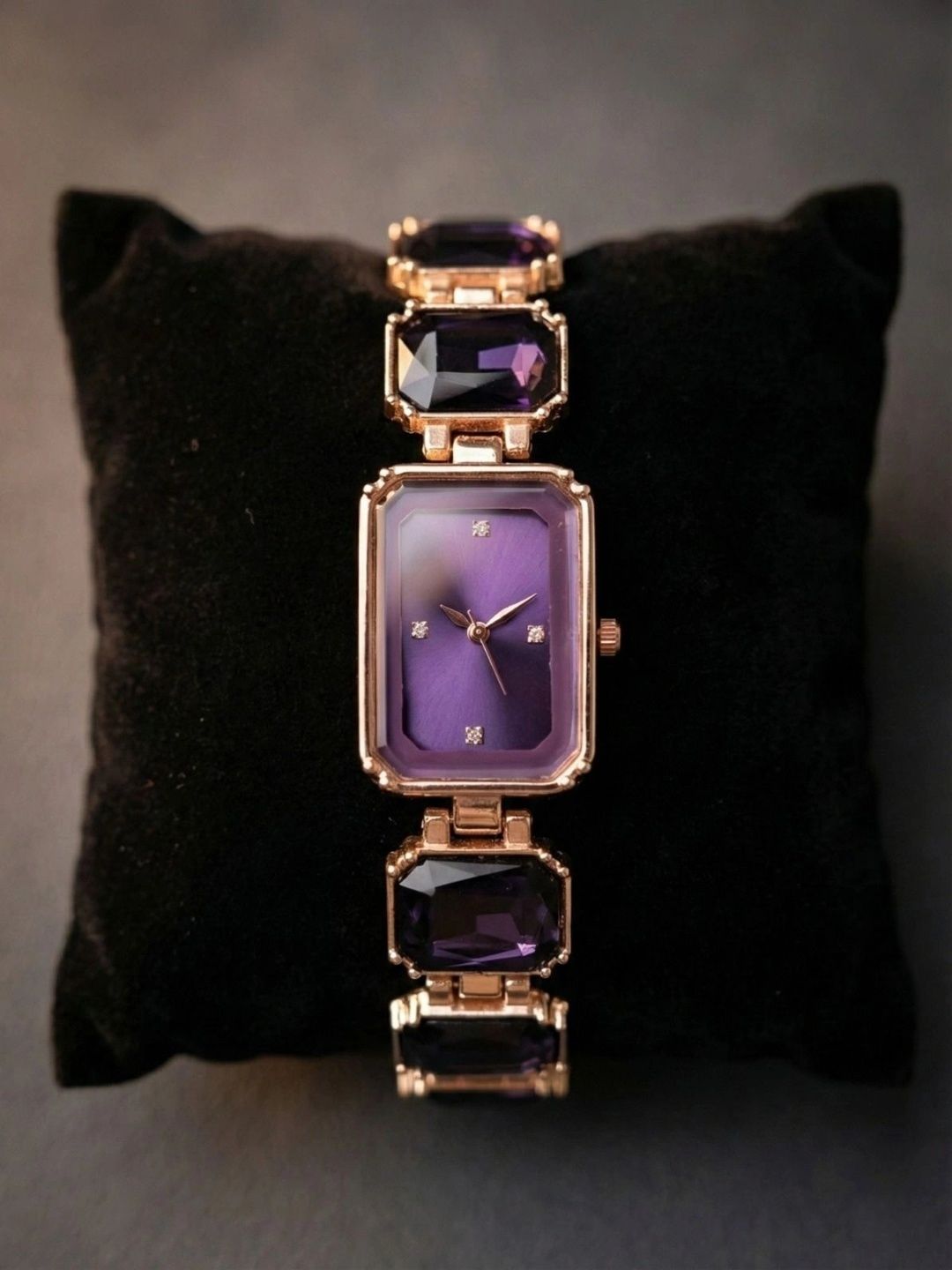 EVRGLOW Girls Embellished Dial & Stainless Steel Bracelet Style Straps Analogue Watch ERW-35-PURPLE-picture-24