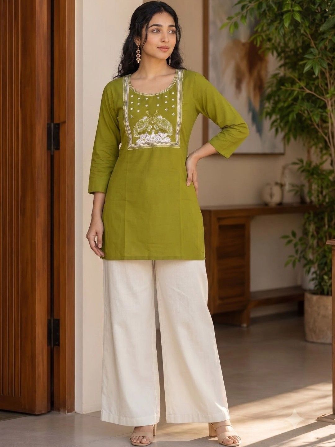 AXI COUTURE Ethnic Motifs Embroidered Thread Work Pure Cotton Thread Work Kurti-picture-46