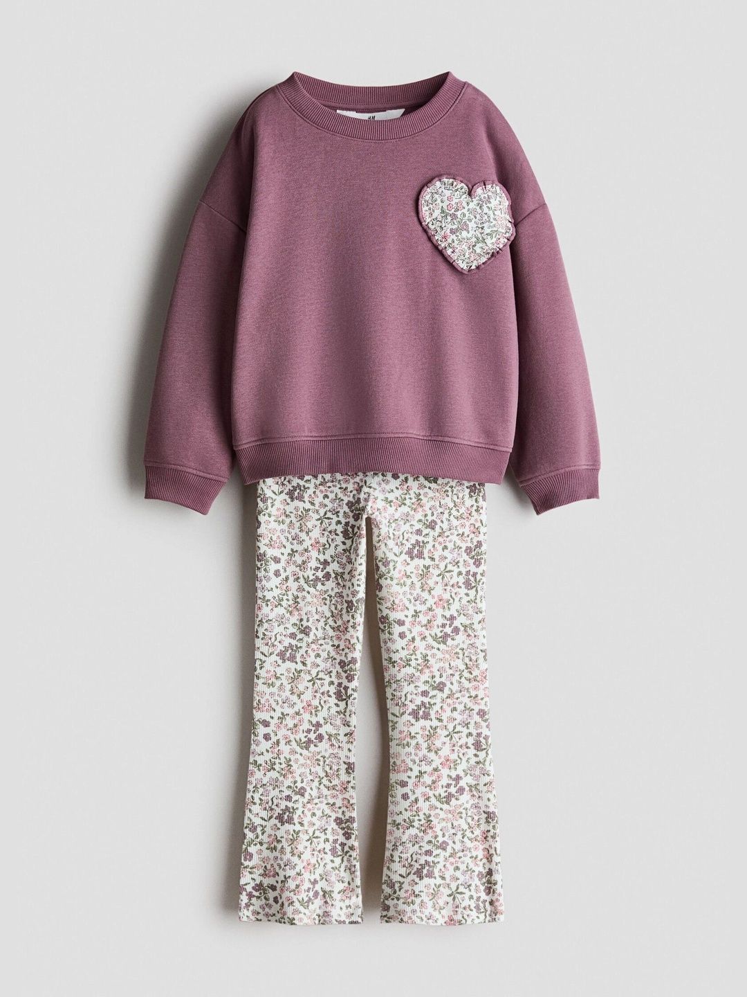 H&M 2-Piece Appliqud Set-picture-37