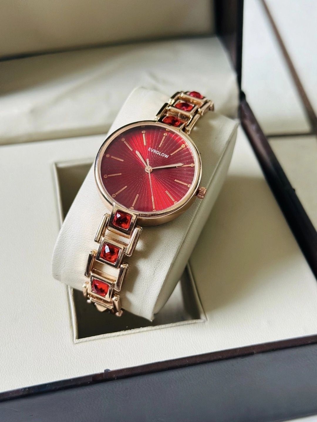 EVRGLOW Girls Dial & Stainless Steel Bracelet Style Straps Analogue Watch CKK-RED-picture-40