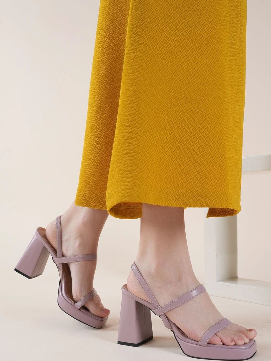 BELVE PARIS Block Sandals-picture-32
